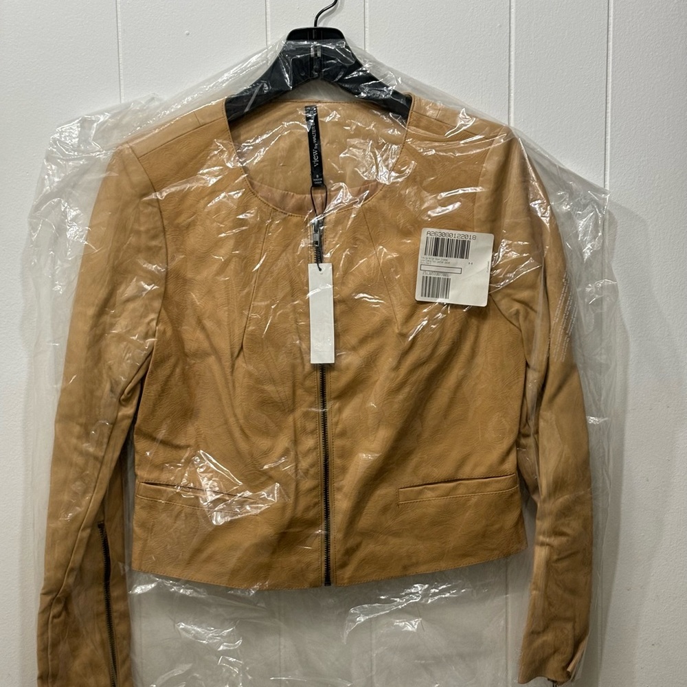 Walter Baker Cropped Faux Leathe Jacket Mocha - Picture 8 of 8